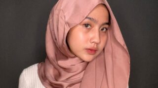 Bokep Viral Jilbab Ewe Ughty Pacar Cantik Cewe Sendiri
