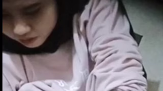 Ngintip Jilbab Viral Banget Udah Cantik Barang Bagus