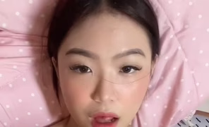 Cici Surabaya Cantik Banget Viral Nunjukin Badan Molek