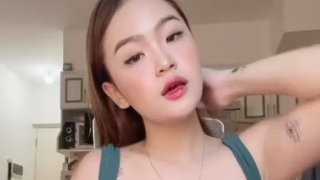 Abis Makeup Chindo Cantik Sekalian Nunjukin Tetek Buat Koko